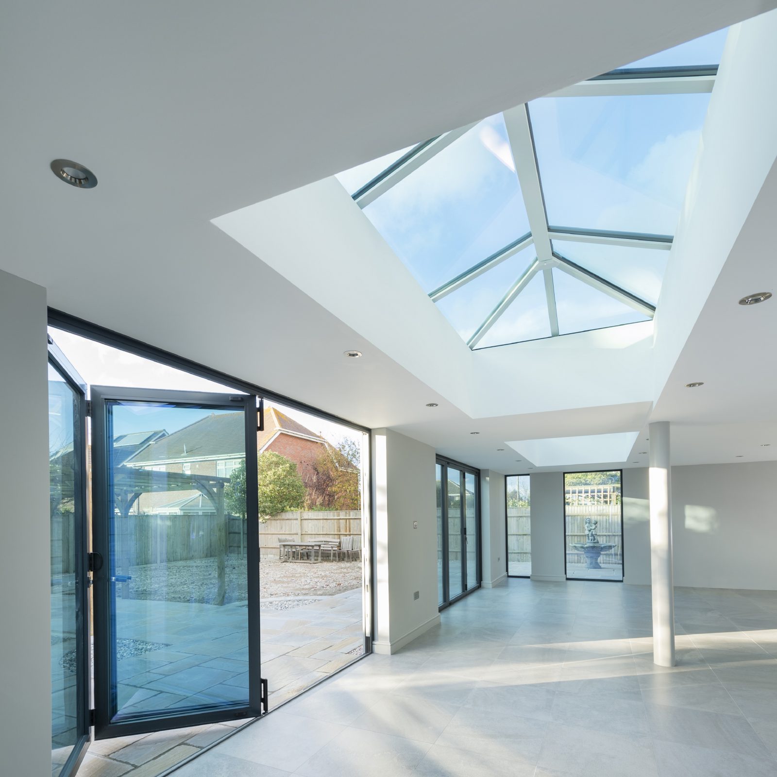 stratus roof lantern