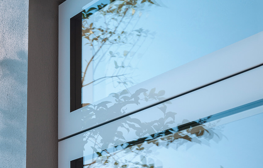 Lumi casement window close up